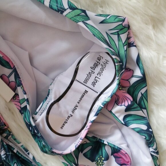 NWT Nicole Miller Bikini Set Size Small Bathing Suit White Green Tropical Print - Picture 3 of 6